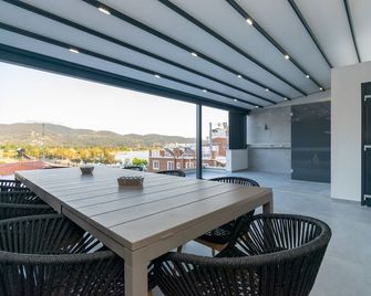 Sithoniars Luxury 2nd Floor Roofgarden Apartment With Unique Seaview - Néos Marmarás - Restaurant