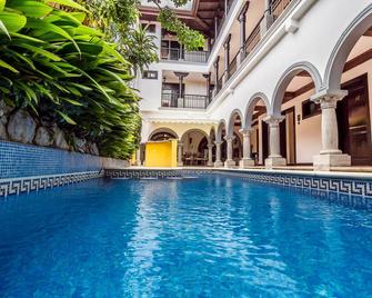 Hotel Colonial - סן חוזה - בריכה