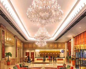 Golden Crown China Hotel - Macao - Hall d’entrée