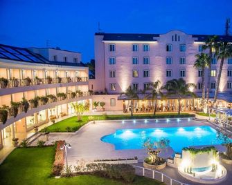 Hotel Isola Sacra Rome Airport - Fiumicino - Pool