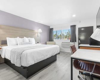 Astro Motel - San Bernardino - Bedroom