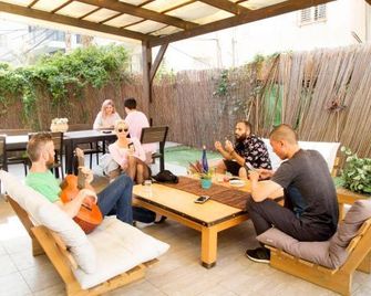 Hostel Bu93 - Tel Aviv - Hàng hiên