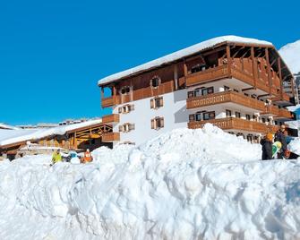 Résidence Odalys Chalet Alpina - Tignes - Building