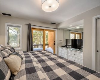 Ski-in/Out 1st on Mountain Lux Suite + Kitchenette - Carroll - Obývací pokoj