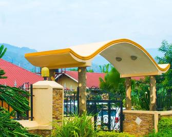 Sandton Hotel Kasese - Kasese - Edificio