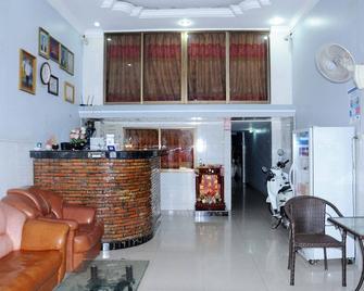 Khmer Village Hostel - Phnom Penh - Resepsiyon