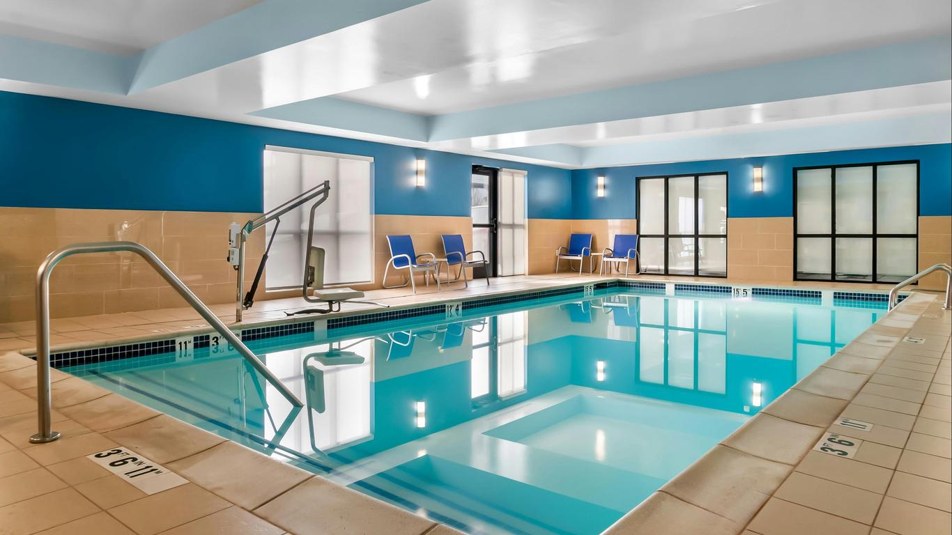 Hampton Inn Detroit/Auburn Hills-North (Great Lakes Crossing Area)