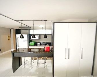 Saint Sebastian Flat 105 Até 3 Pessoas - Jaraguá do Sul - Cocina