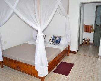 African wagtail hostel - Karatu - Habitación