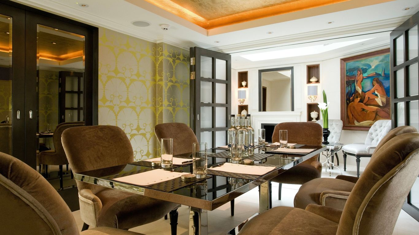 Althoff St James's Hotel & Club London