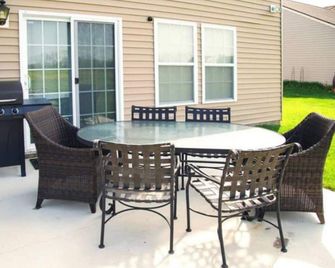 5 minutes to Grand Park/Carmel/King Beds/Office - Westfield - Balcón