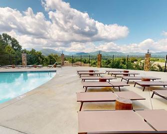 Viewpoint Condominiums - Pigeon Forge - Piscina