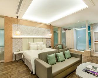 Six Star Motel-Zhongli - Taoyuan City - Bedroom