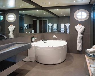 L'Hôtel & Spa du Castellet - Le Castellet - Salle de bain