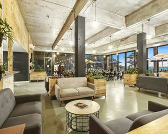 North Pier Hotel - Cowes - Bar