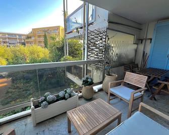 Juan Les Pins - 4 People - Swimming Pool - Antibes - Balcony