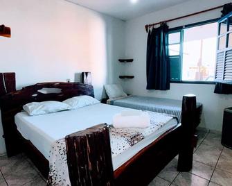 Pousada Jk - Santa Ignacia - Slaapkamer