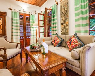 Mekong Riverview Hotel - Luang Prabang - Huiskamer
