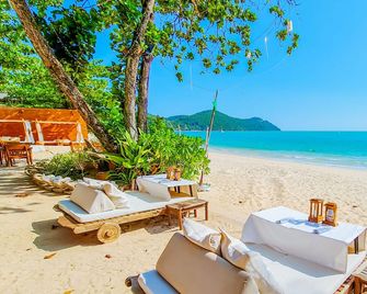 Santhiya Koh Yao Yai Resort & Spa - Compulsory Join Santhiya Speedboat from-to Ao Po Grand Marina at Phuket - Ko Yao Yai - Beach
