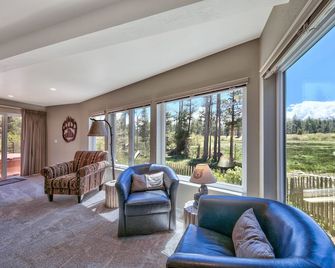 Tahoe Retreat on the Meadow-Hot Tub, Views, A/C - Lake Tahoe South - Salon