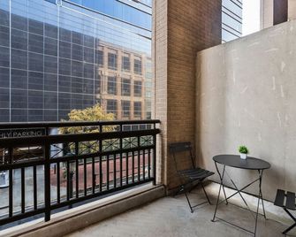2br Loft Midtown Atl, Sleeps 10 - Atlanta - Balcon