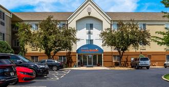 Sonesta Simply Suites St Louis Earth City - Earth City - Building