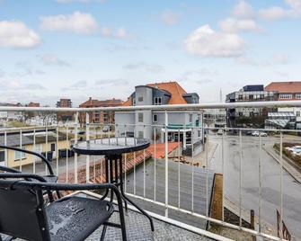 Awesome Apartment In Aabenraa With Wifi - Aabenraa - Balcony