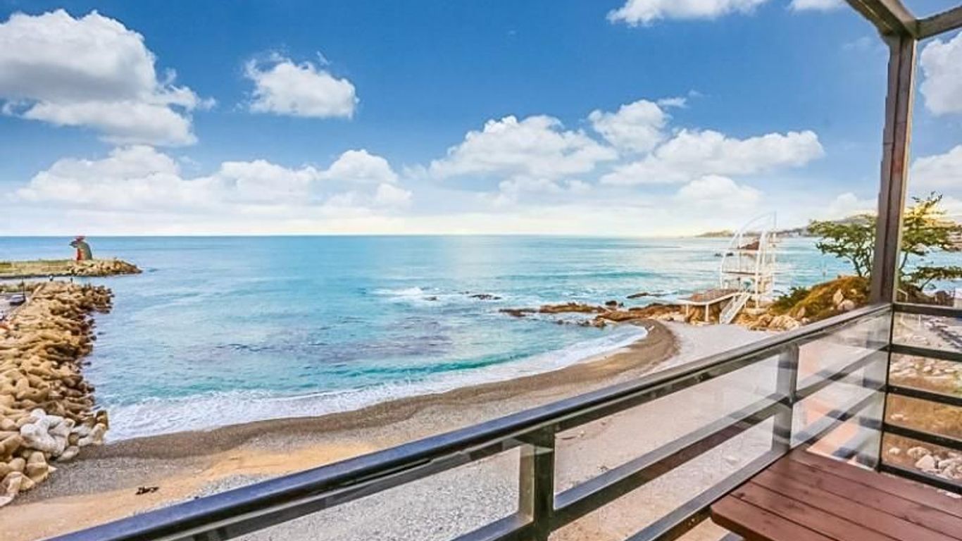 Gyeongju Sun and the Sea Pension