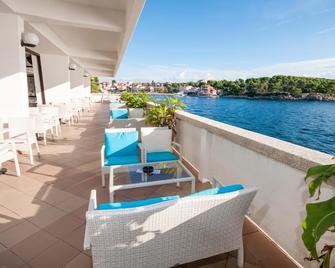 Hotel Lavanda - Božava - Balcony