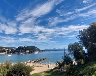 Christina Studios & Apartments - Parga
