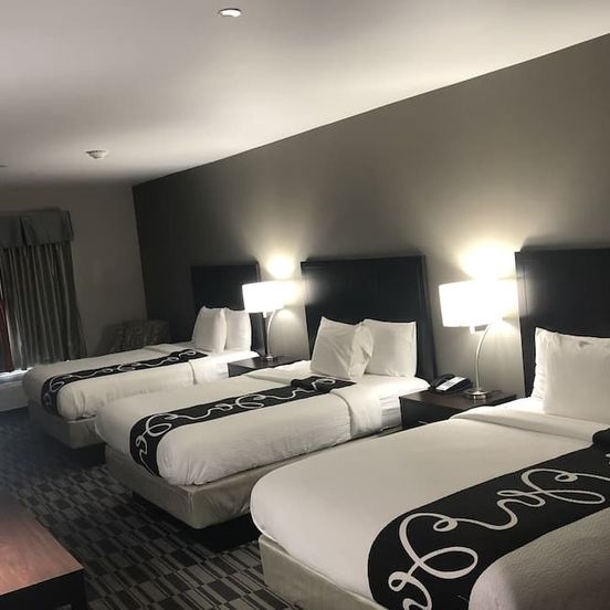 Bedroom view of Catoosa Inn & Suites