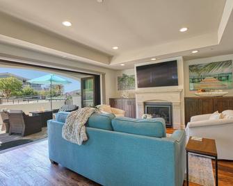 New Exquisite Sea la Vie condo in Avila Beach - Avila Beach - Salónek