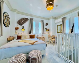 Hotel Las Cortes De Cadiz - Cádiz - Soverom