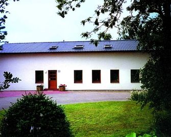 Double room 8 - Budach: Country vacation at the gates of Flensburg - Handewitt - Gebäude