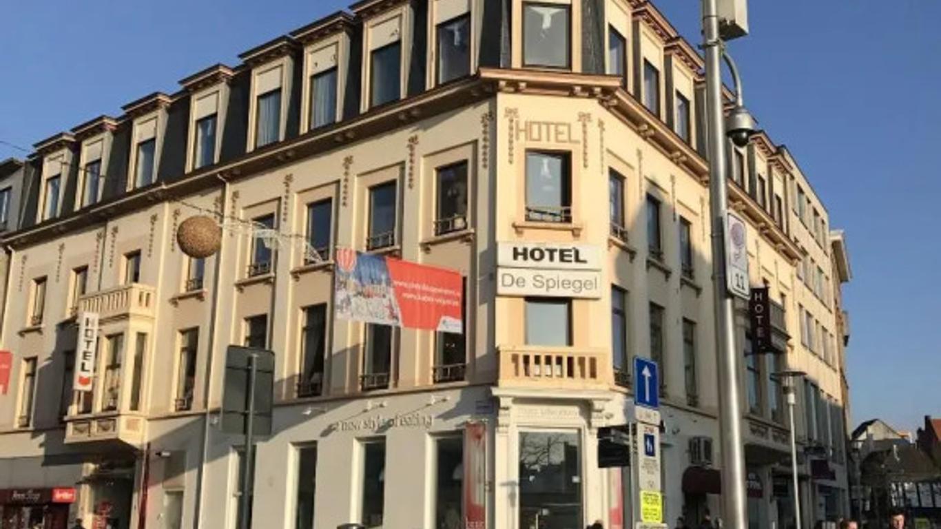 هوتل دو سبيجيل