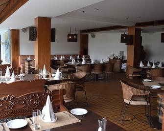 Hotel Palace Heights - New Delhi - Restaurant