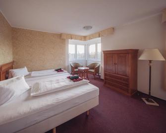 Hotel a restaurace Pomezí - Teplice - Sovrum