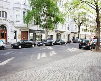 Hotel Astrid am Kurfürstendamm - Berlín - Vista del exterior