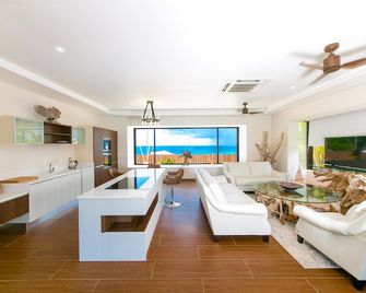 Hotel Le Duc de Praslin - Baie Sainte Anne - Ruang tamu