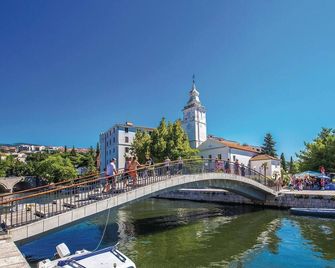 Gorgeous Apartment In Crikvenica With Wifi - Crikvenica