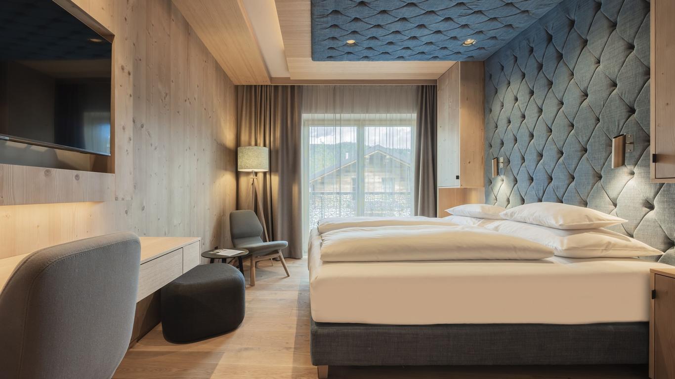 Hotel Kristall - Adults only