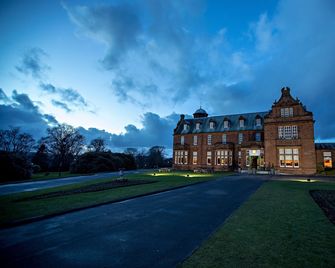 Holiday Inn Dumfries By IHG - Dumfries - Edificio