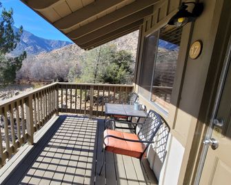 Sequoia Lodge - Kernville - Balcony