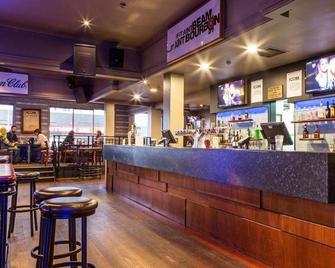 The Cobb Hotel - Palmerston Bắc - Bar