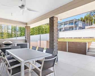 Giuseppina 3 Ebb Tide Way Corlette - Corlette - Restaurante