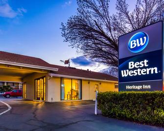 Best Western Heritage Inn - Vacaville - Edificio