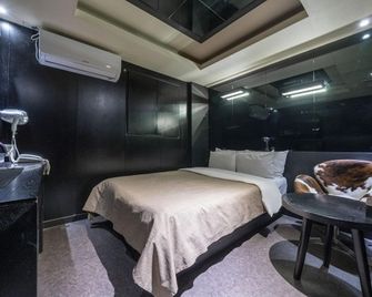 Sinsa La Tree - סיאול - חדר שינה