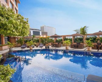 Hotel Ciputra Semarang - Semarang - Pool