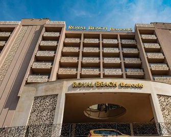 Menada Apartments in Royal Beach Resort - Sunny Beach - Building