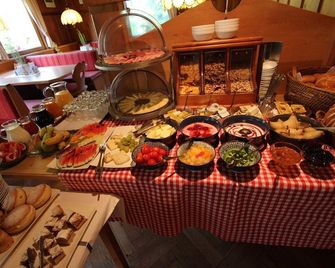 Alpengasthof Zollwirt - Saint Jakob In Defereggen - Buffet